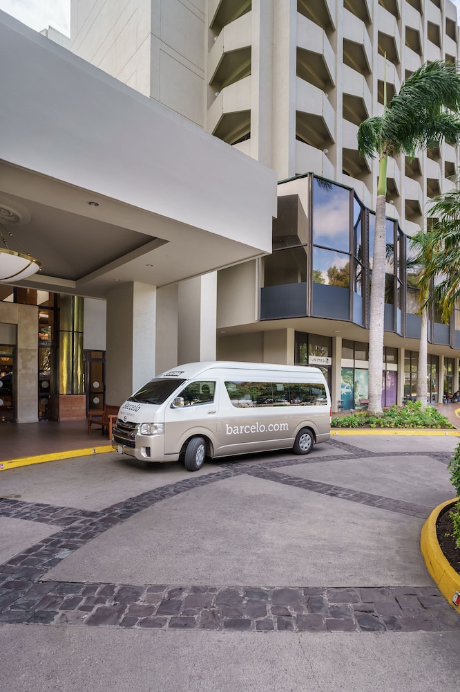 Barcelo Guatemala City 63/70
