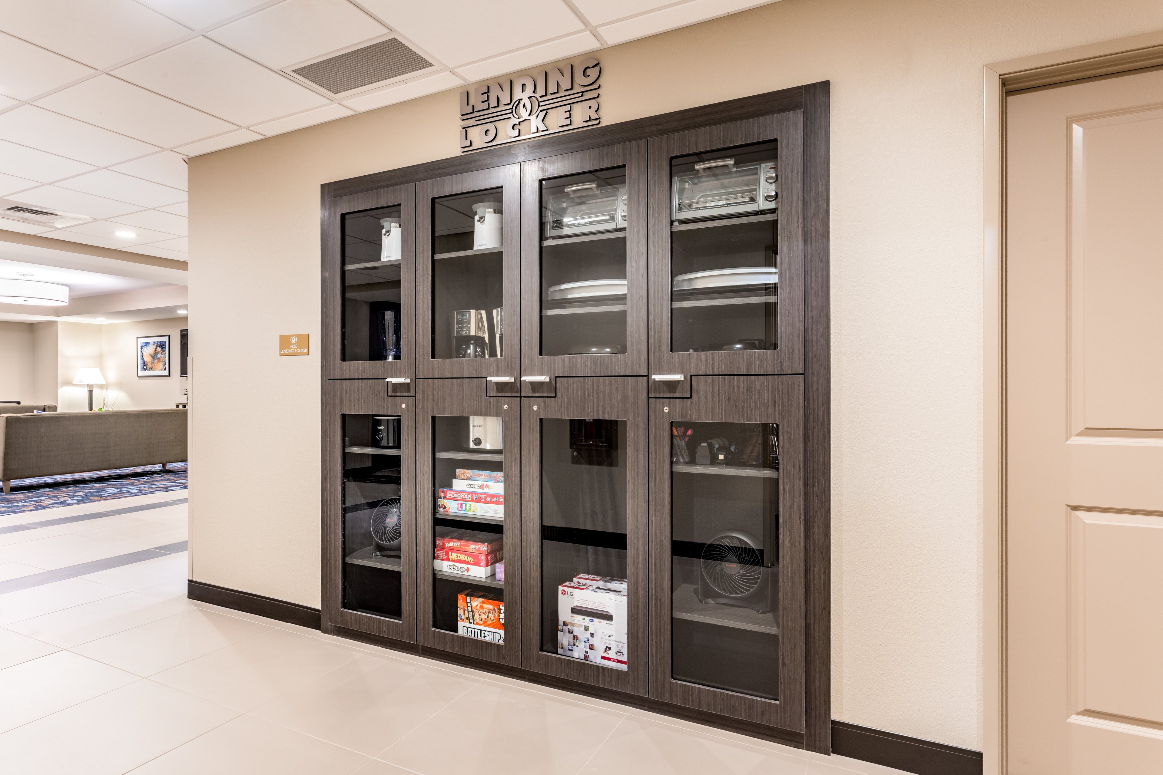 Candlewood Suites Eau Claire I-94 9/43