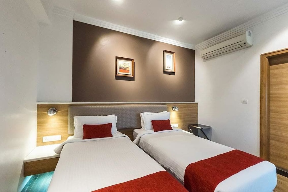 Jk Rooms 118 Urban Hermitage 10/50