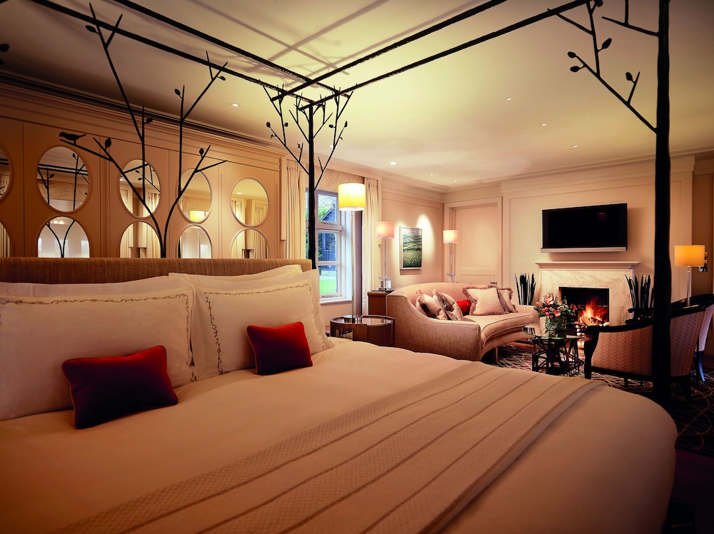 Coworth Park Dorchester Collection 24/77