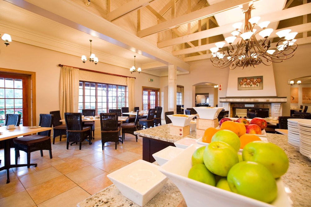 Caledon Hotel Spa And Casino 28/55