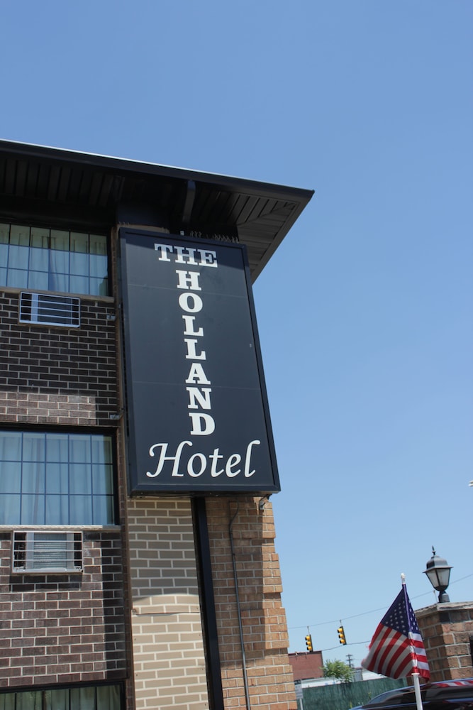 The Holland Hotel 5/49