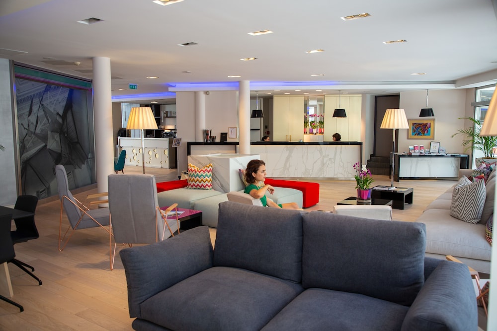 APPART HOTEL CLEMENT ADER 43/68