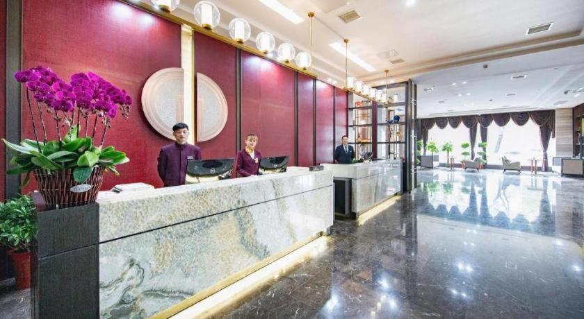 Echarm Hotel(Xiaogan Hanchuan Renmin Avenue Branch) 5/42