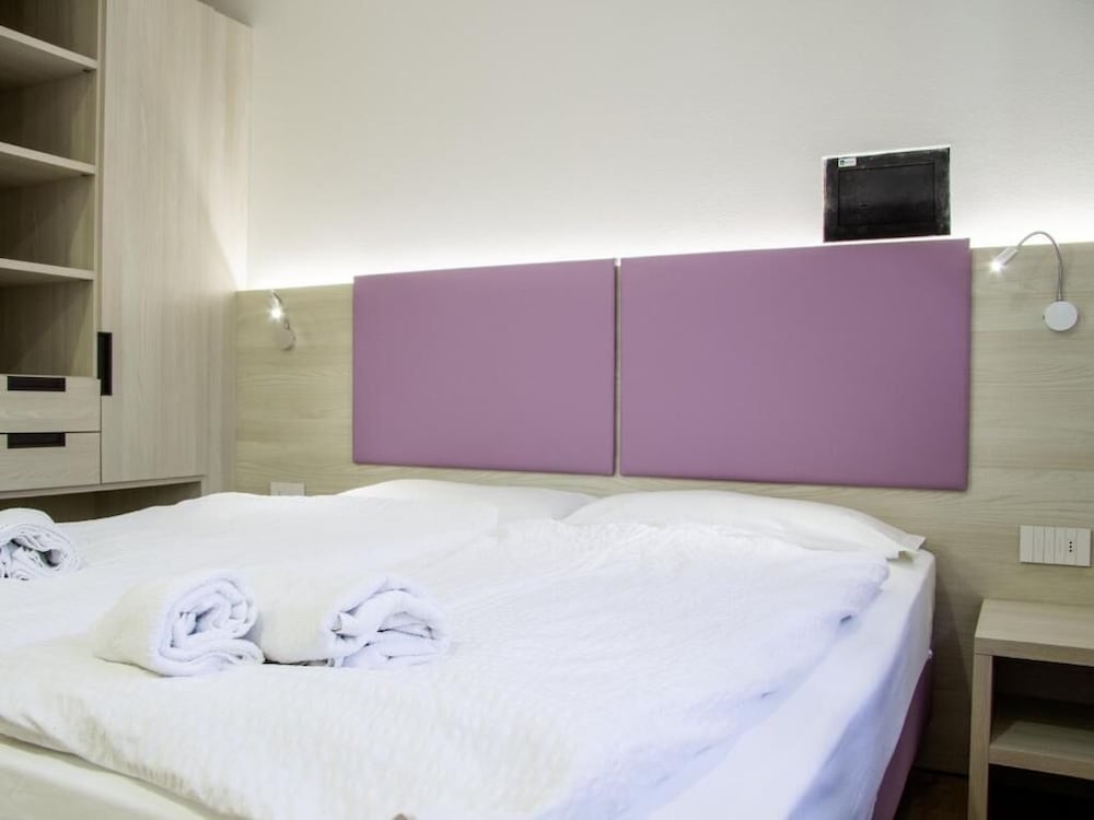 HOTEL LIZ 21/50