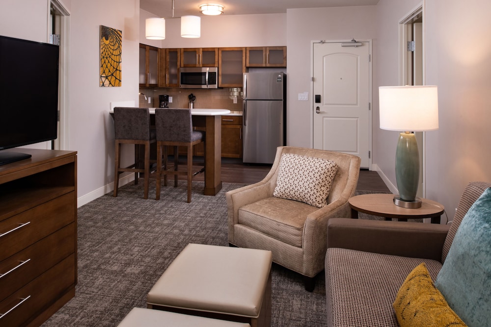 Staybridge Suites St George 38/67