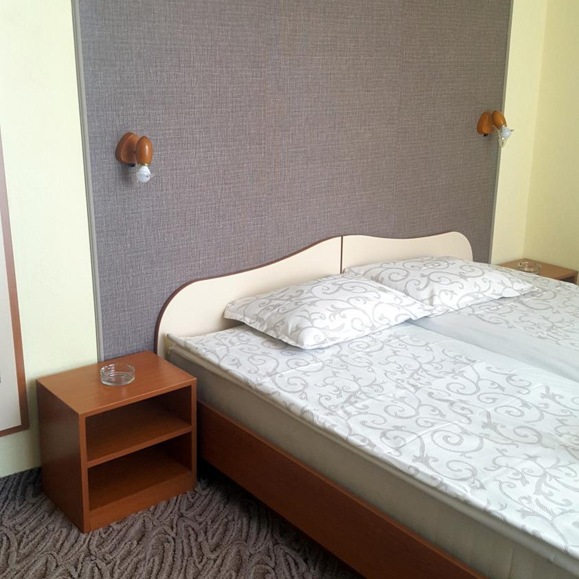 Balaton Hotel 15/52