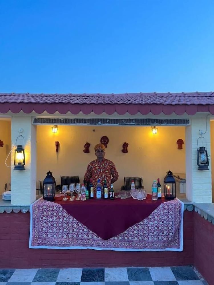 Bissau Palace 6/50