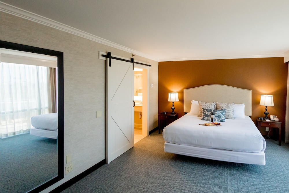 Embassy Suites By Hilton Lexington Green 15/52