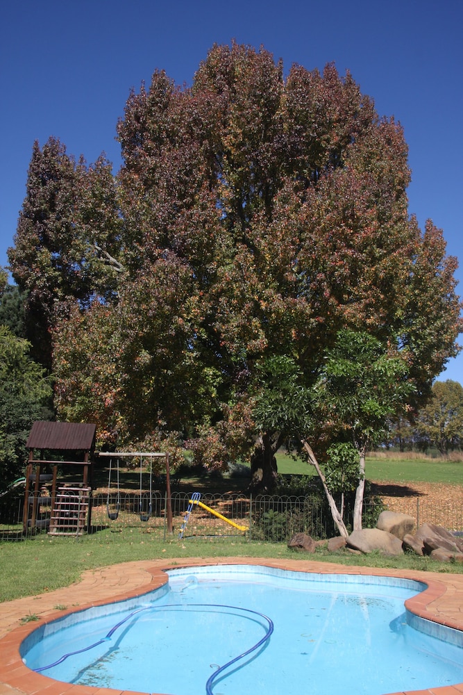 Ardmore Guest Farm 24/50