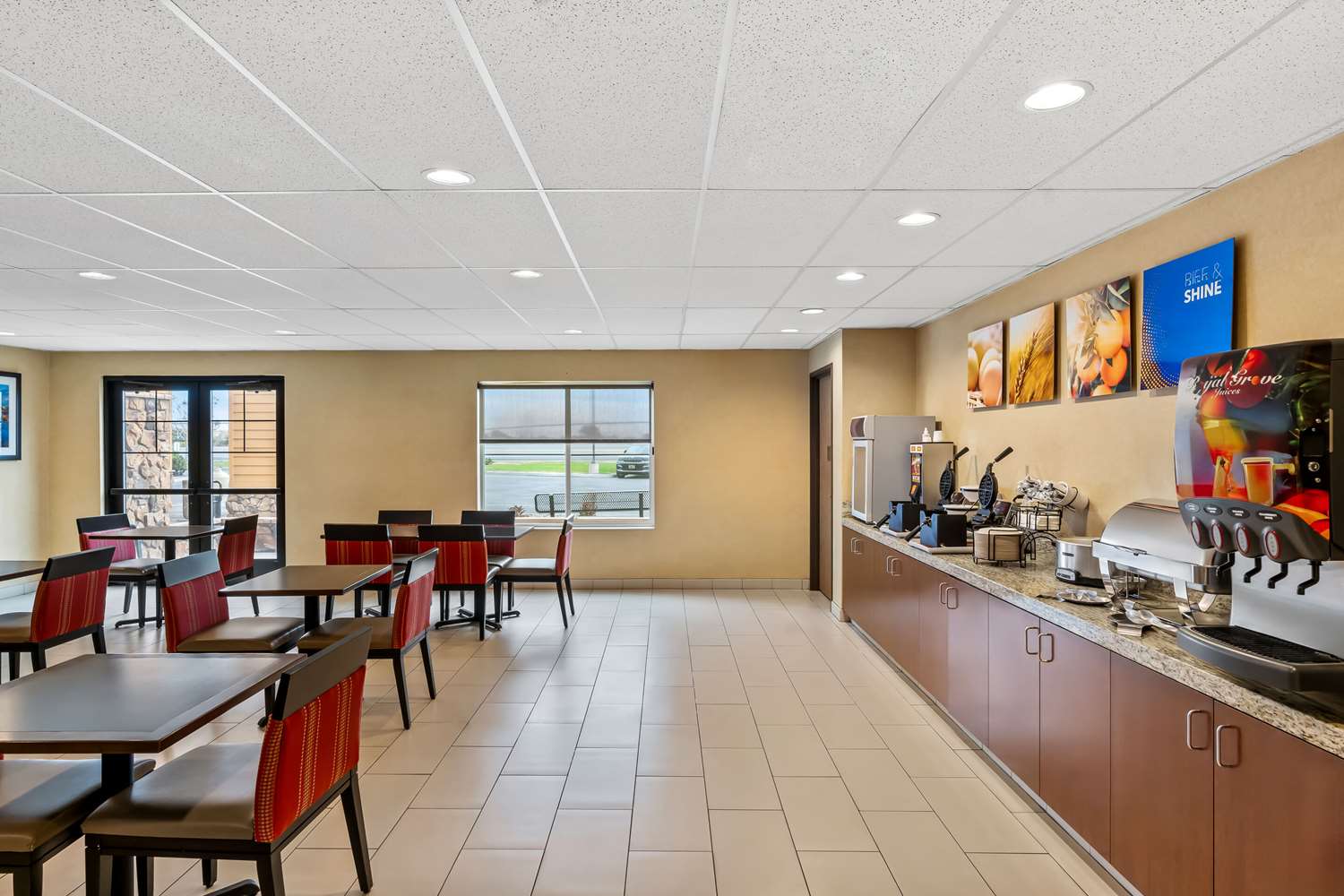 Comfort Inn and Suites Hermiston, OR 39/47