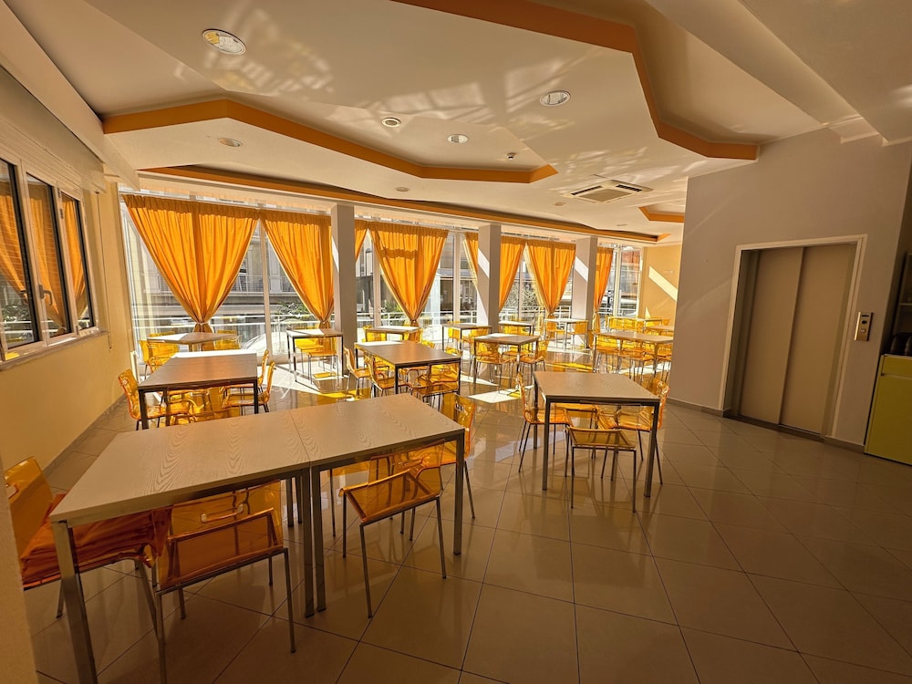 Hotel Austria 21/27