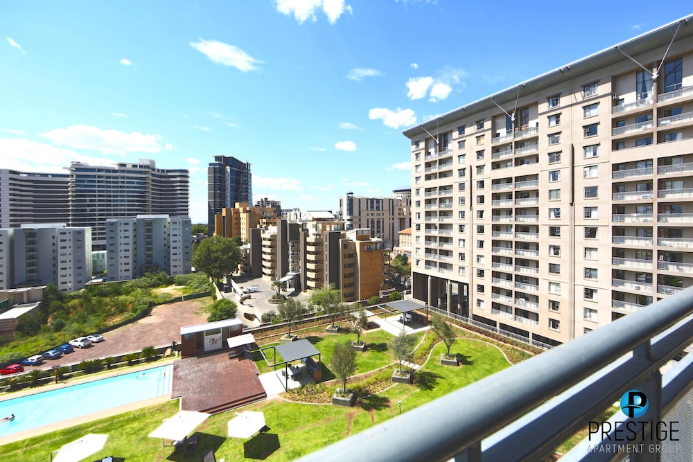 Sandton Executive Suites - Westpoint 4/70