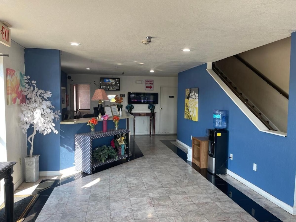 Travelodge by Wyndham Junction City 9/35