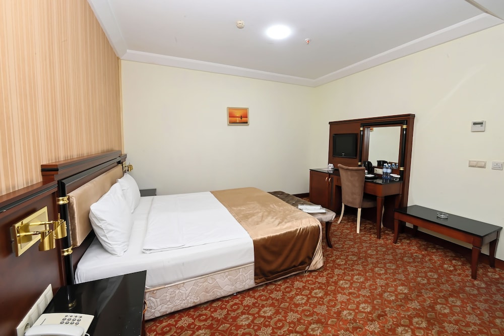 Atropat Old City Hotel 33/71