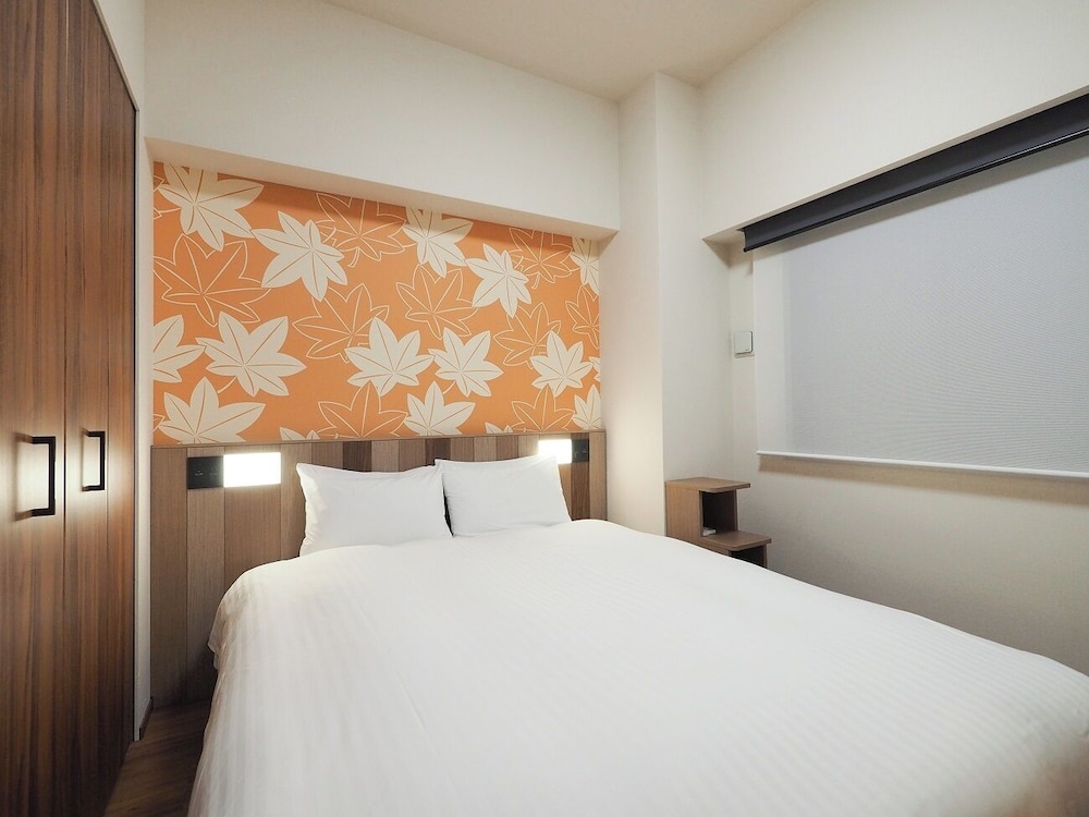 Japanese Modern 1 Bedroom Deluxe With Kitchen and Washing Machine