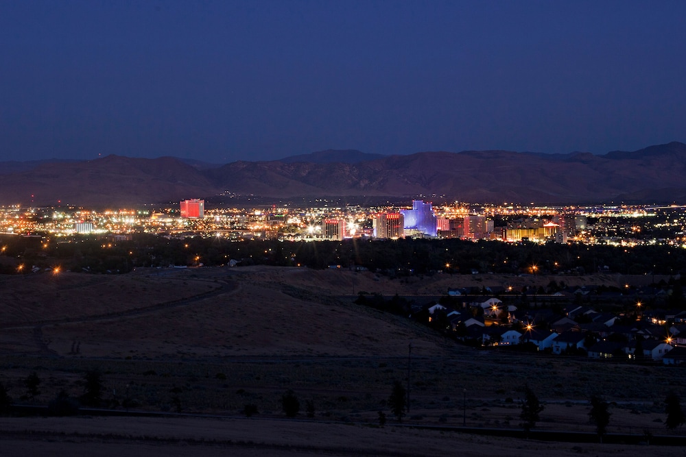 Legacy Vacation Resorts Reno 23/24