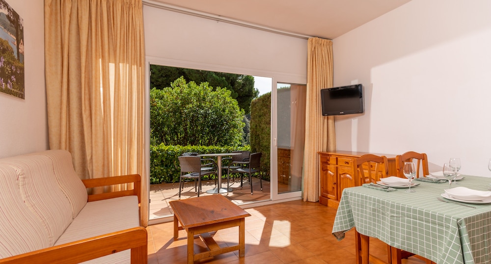 Albamar Apartaments 4/24