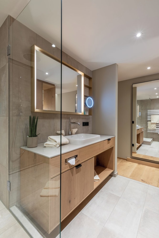 Lanai, Junior Suite, Double Bed