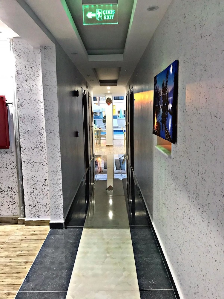 Lotus Boutique Hotel 3/42