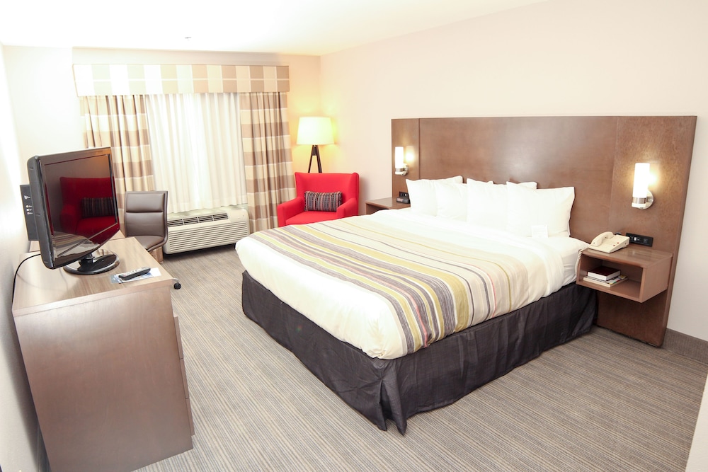 Country Inn & Suites by Radisson Harlingen, TX 13/67