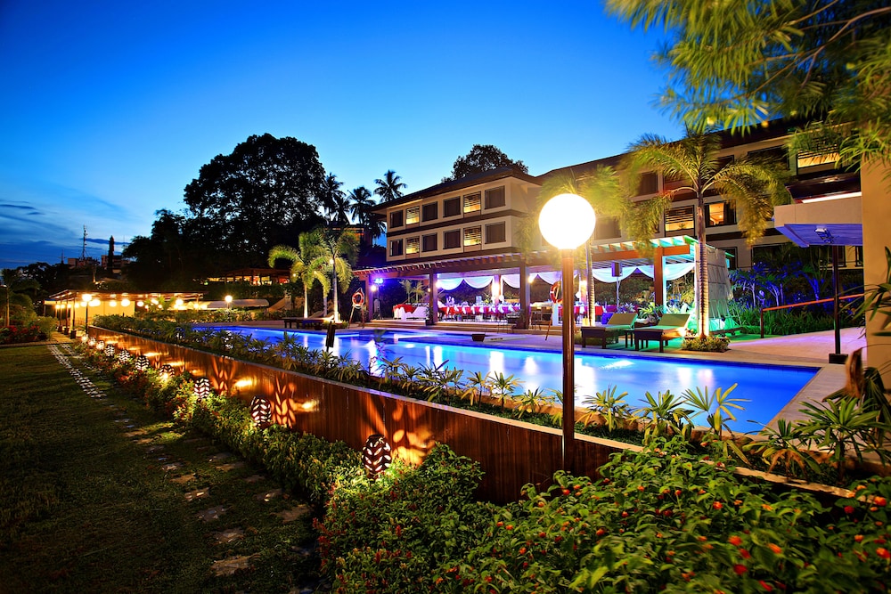 Hotel Tropika 9/49