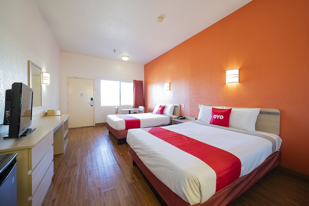 Americas Best Value Inn & Suites Humble 7/40