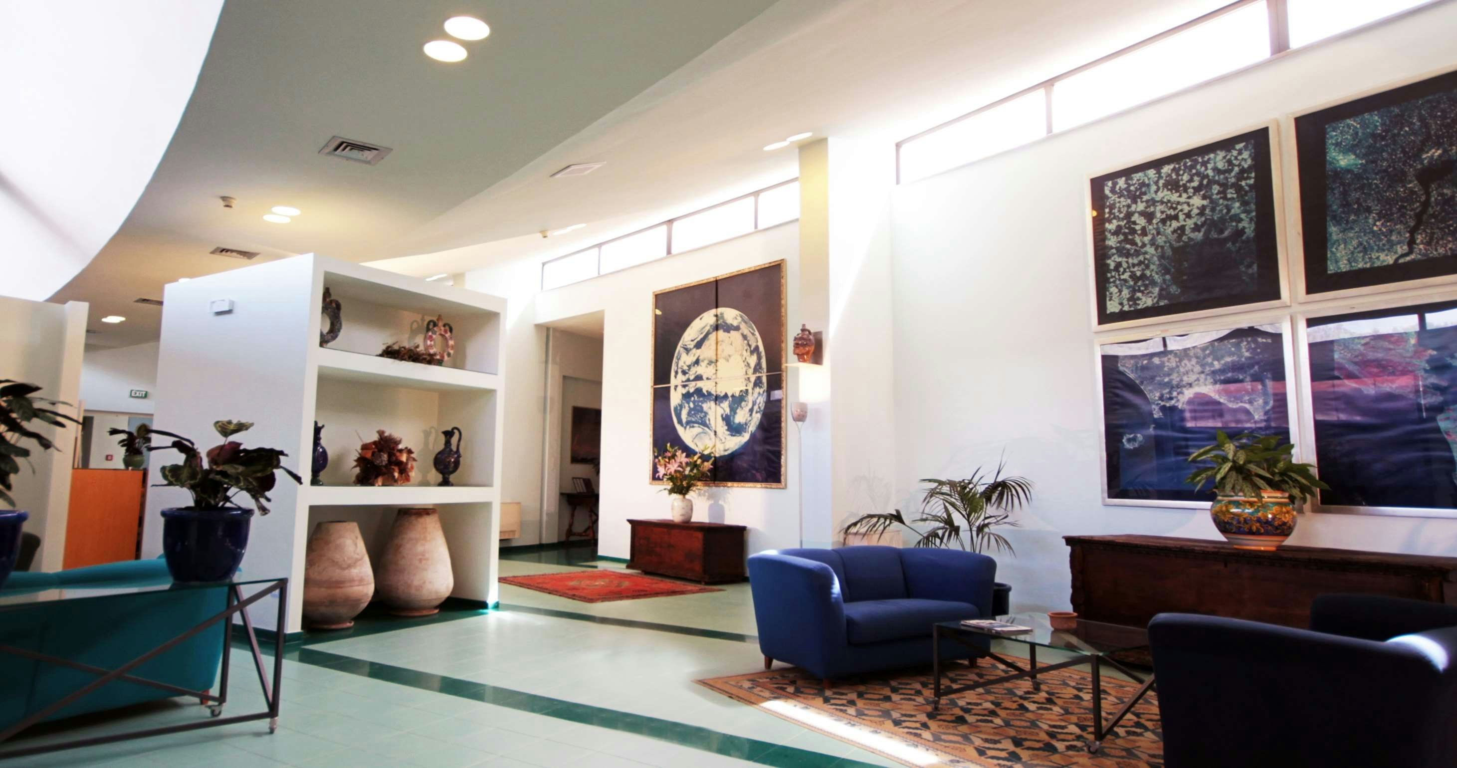 RADA SIRI HOTEL 8/29