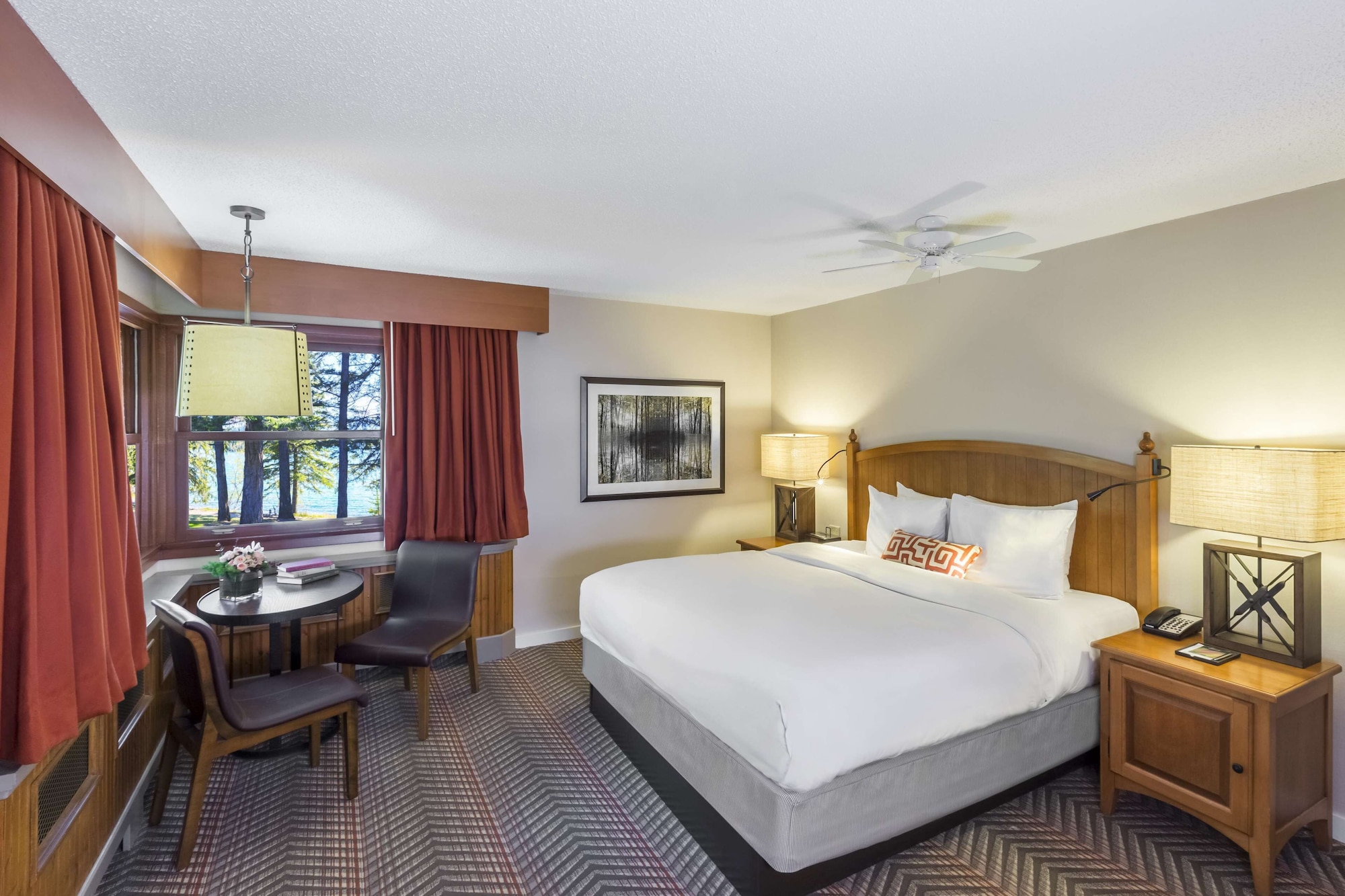 Junior Suite, King Bed, Bay View