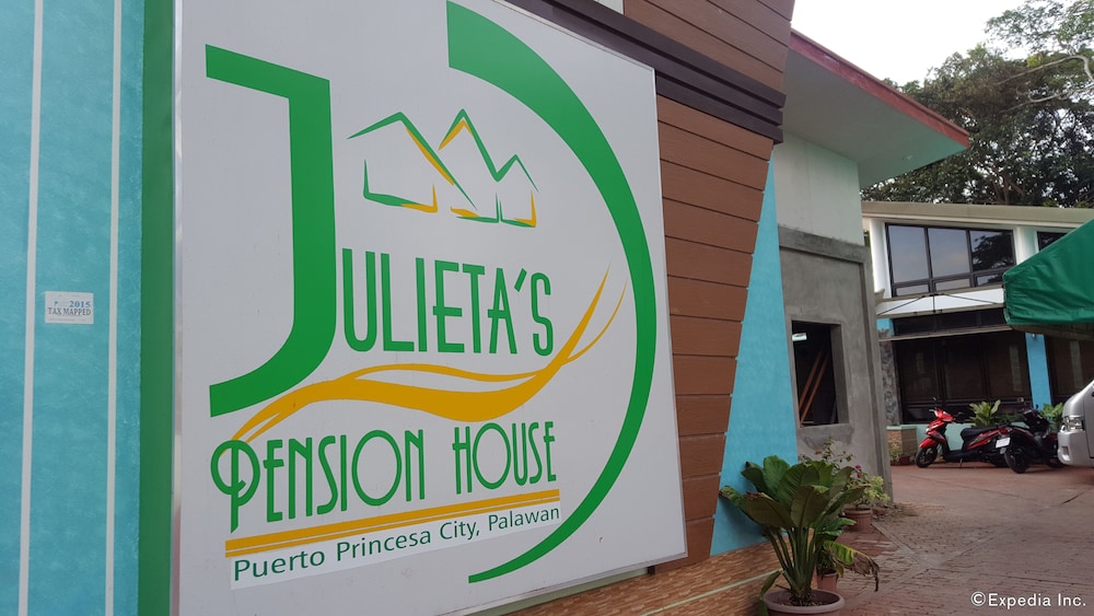 Julieta's Pension House 1/26
