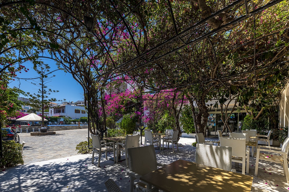 Skala Hotel 56/60
