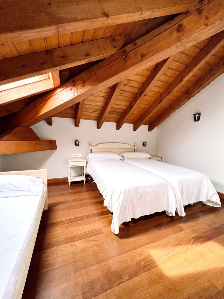 Hotel Branka، بيرميو 23/50