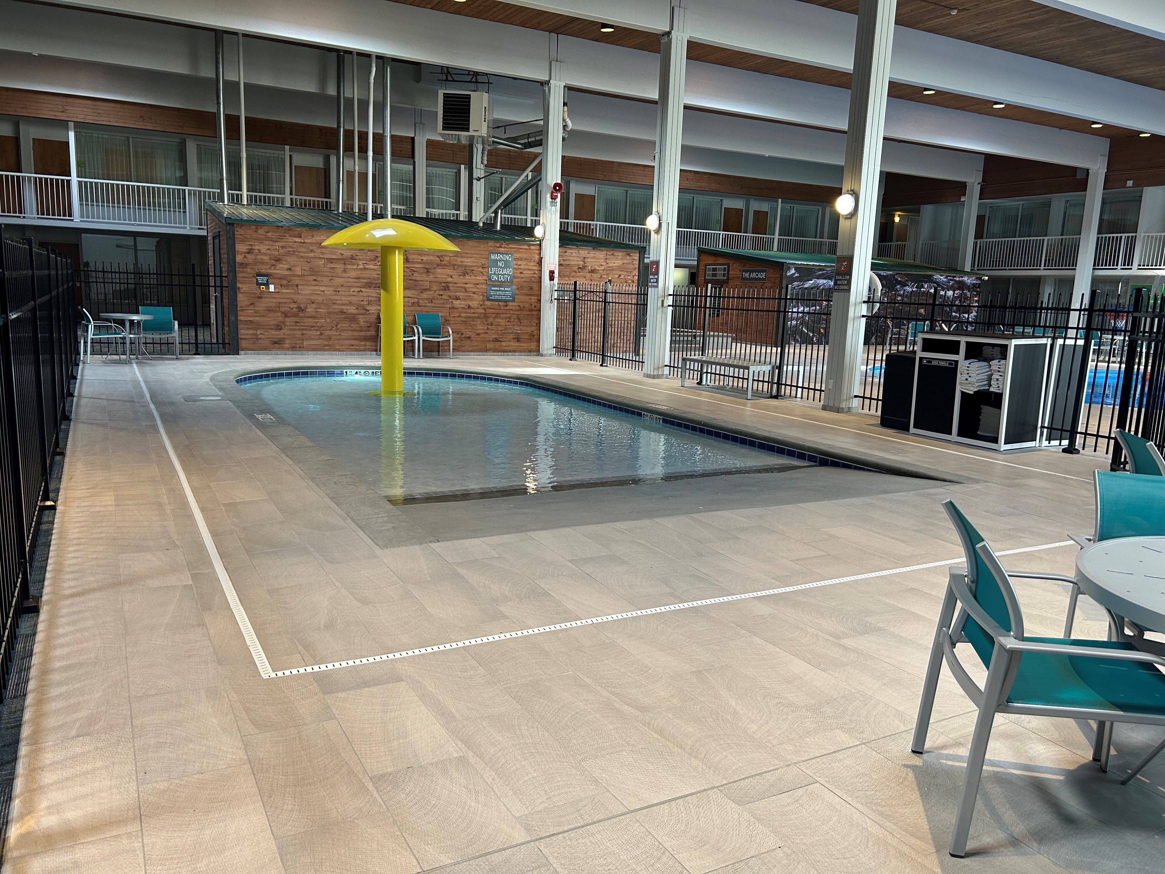 Holiday Inn Spearfish-Convention Center 25/55