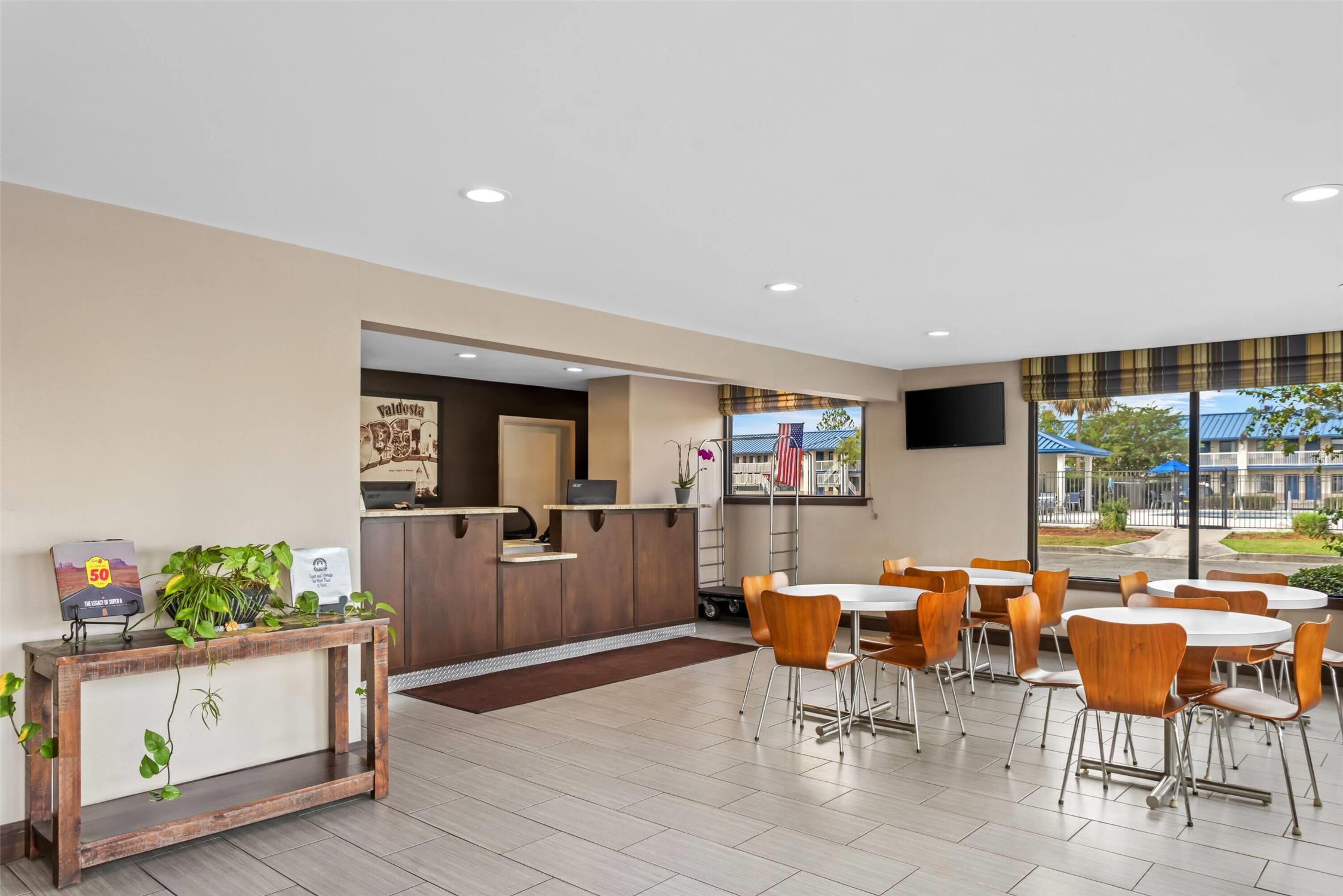 Super 8 By Wyndham Valdosta Conf Center Area 20/37