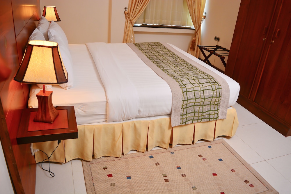 Unique Towers Luxury Boutique Suites 27/76