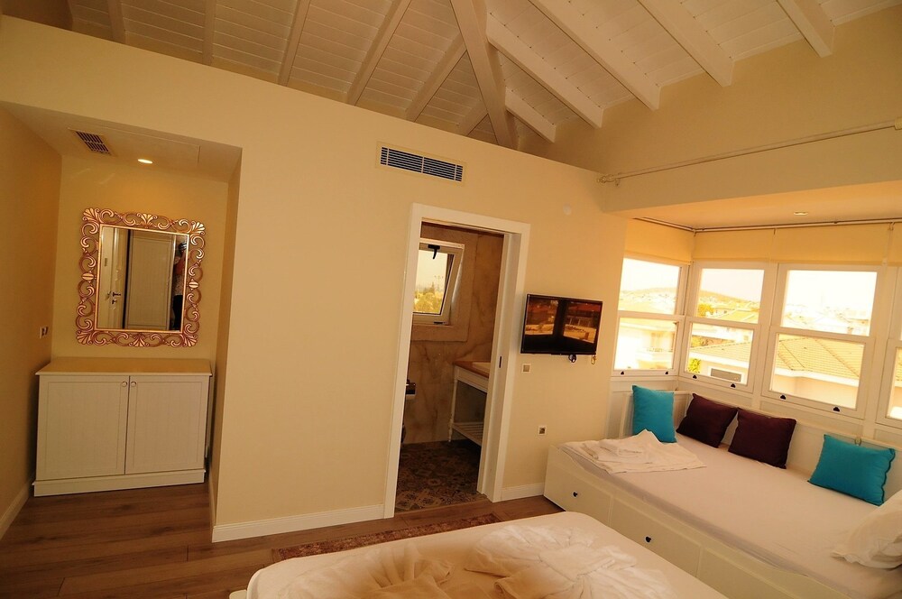 Alacati Grand Eldoris Otel 8/50