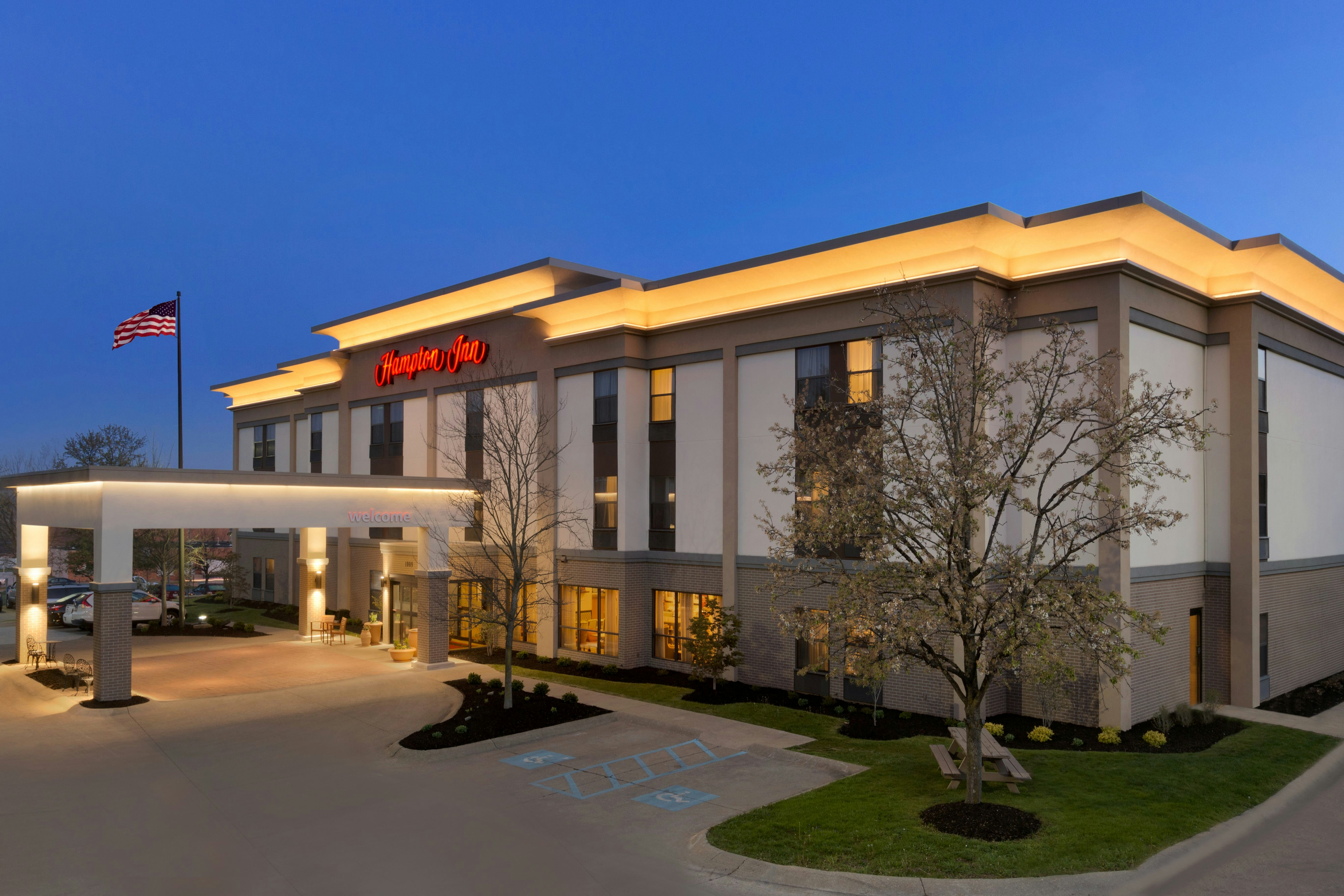 Hampton Inn Zanesville 2/24