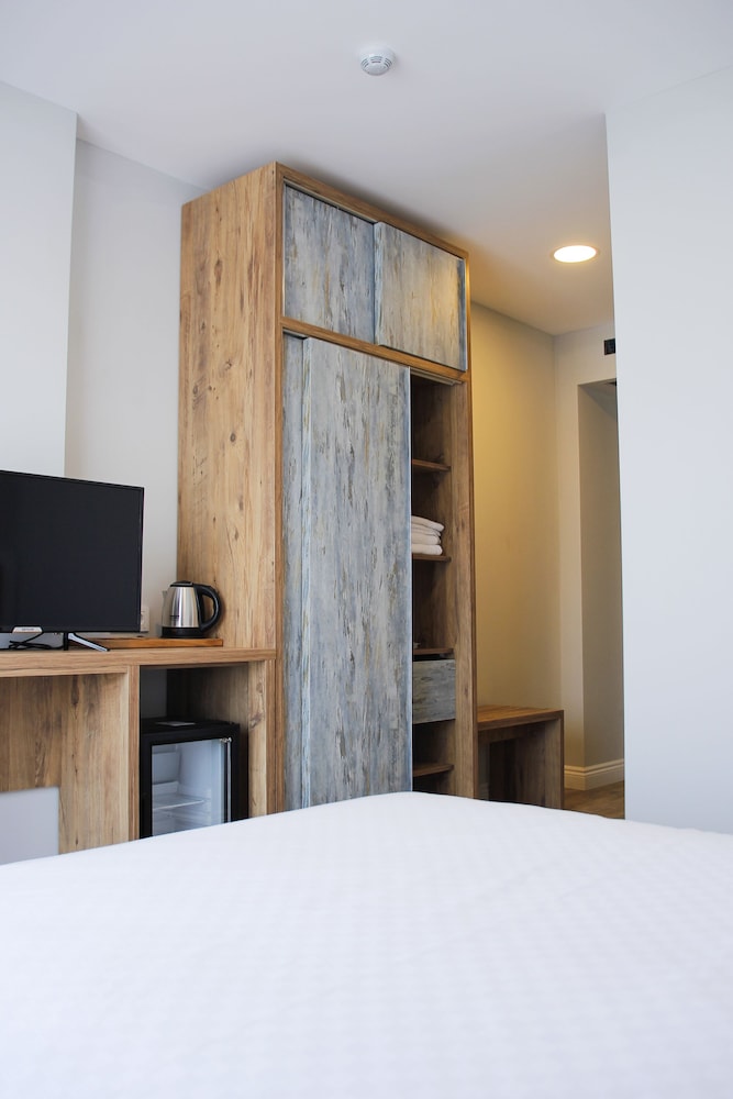 Houdini Hotel 9/39