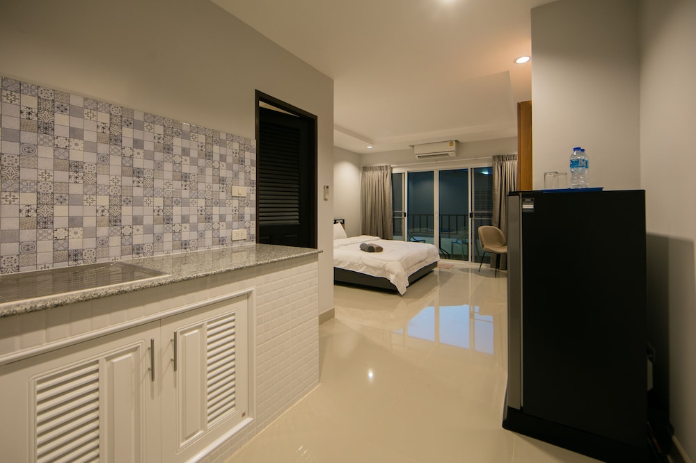 Nalanta Pattaya Hotel 28/29