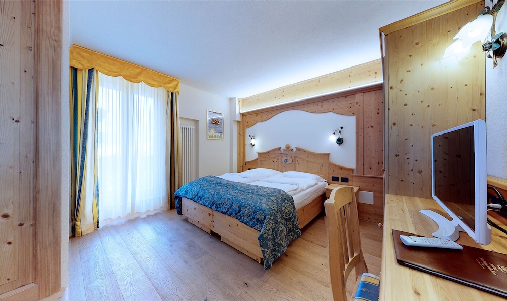 Hotel Madonna Delle Nevi 17/50
