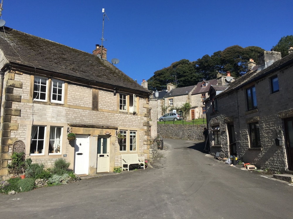 The Old Vicarage B&B 41/50