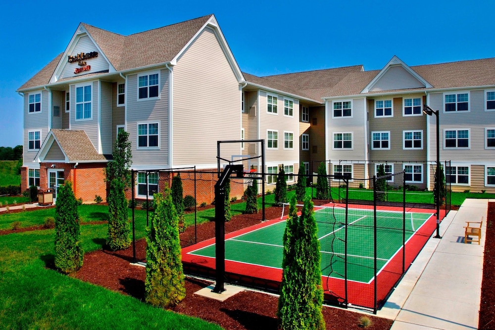 Residence Inn Mt Laurel At Bishop S Gate 36/40
