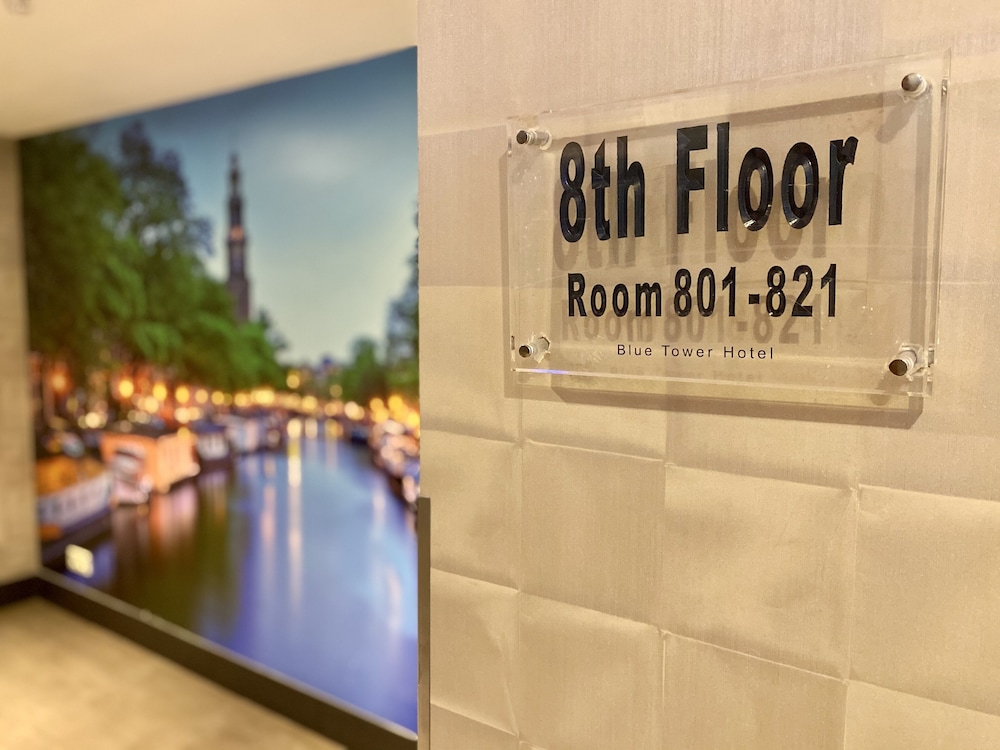 Xo Hotels Blue Tower 13/64