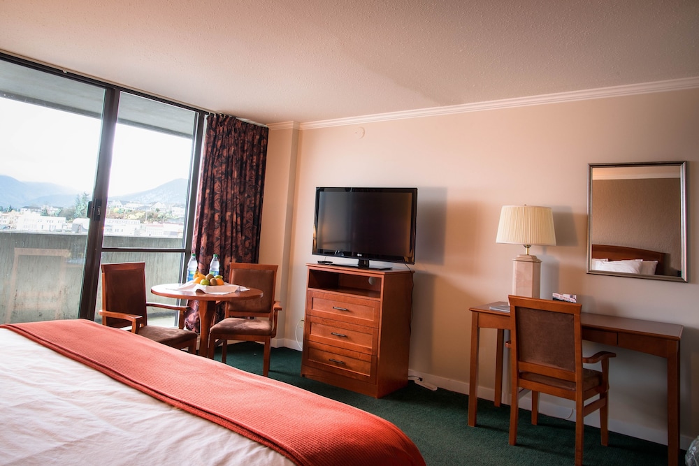 Highliner Plaza Hotel Conference Centre 10/56