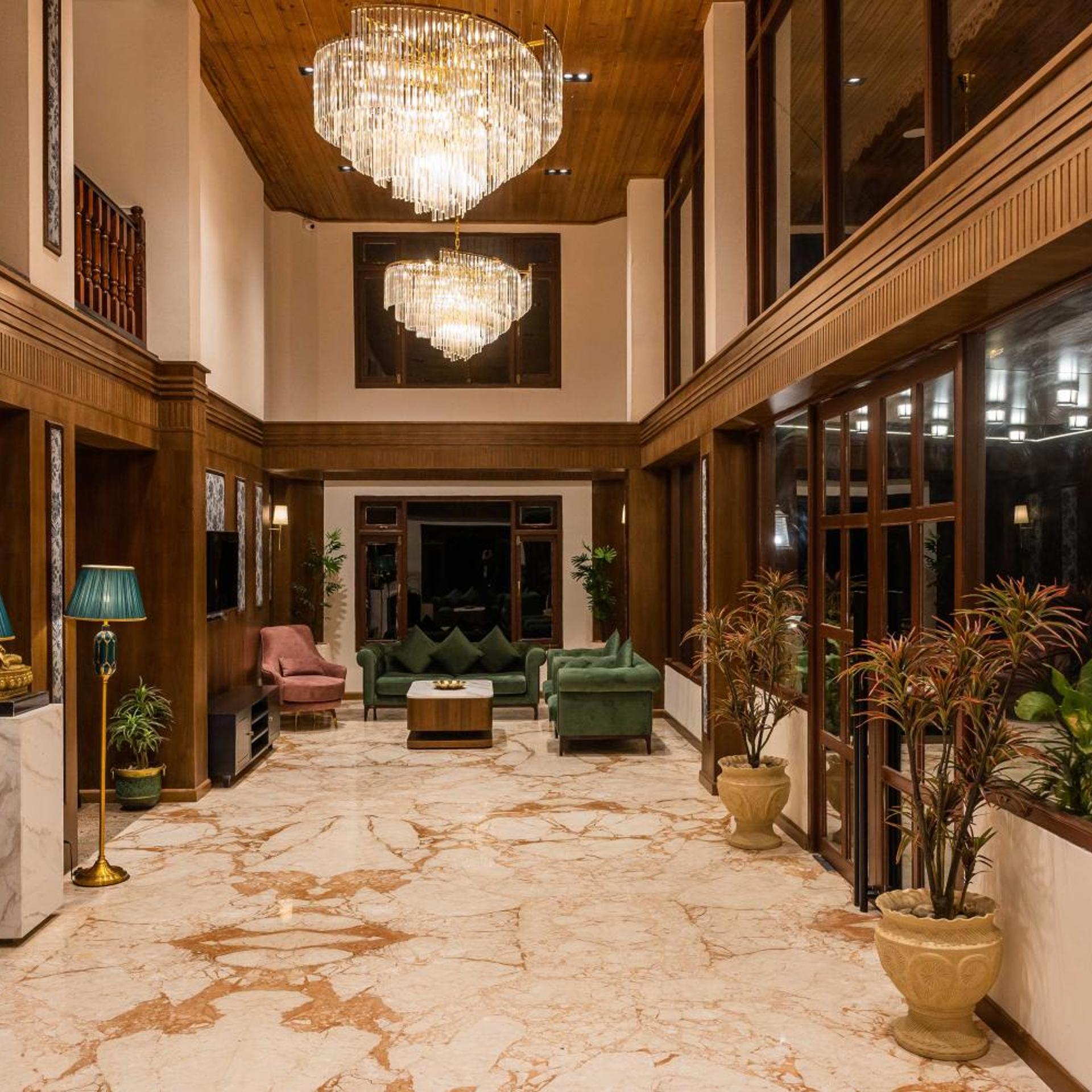 Udaan Hotel Pine Crest Pelling 32/43