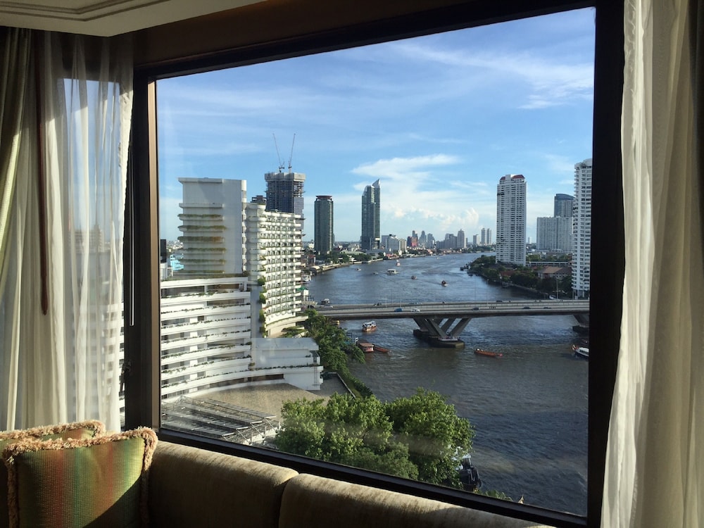 Shangri-La Bangkok 23/50