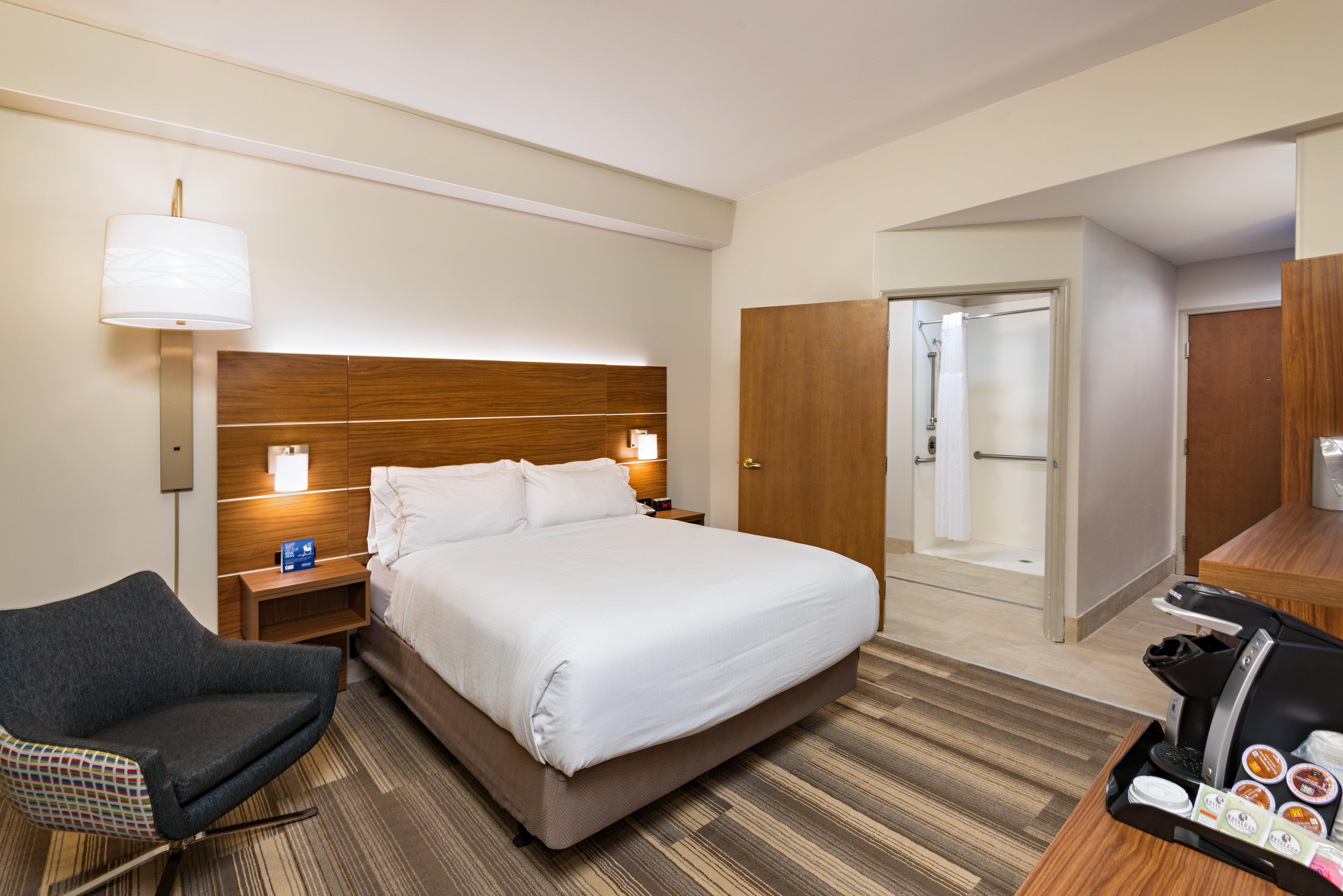 Room, Queen Bed