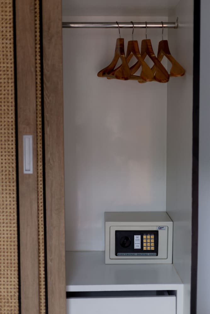Buasri Boutique Patong 73/100