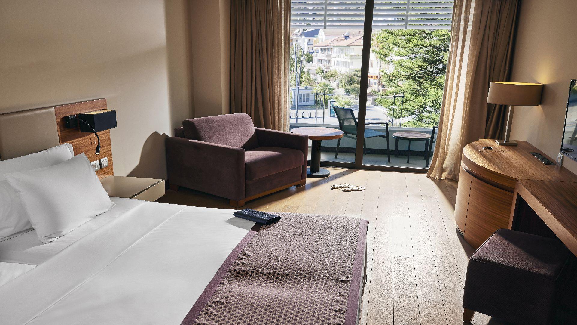 Room, Double Bed, Land View
