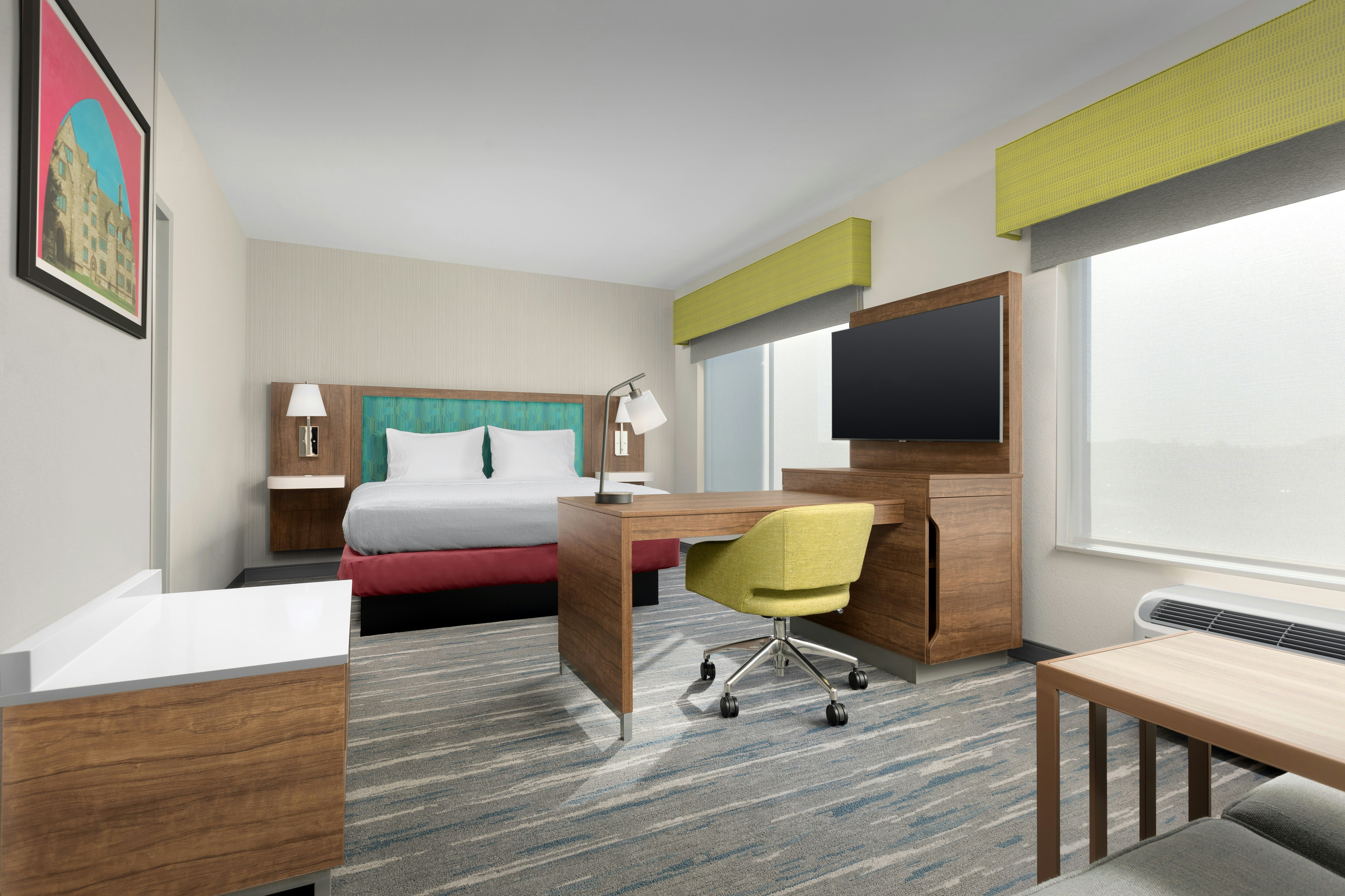 STUDIO, KING BED, ACCESSIBLE